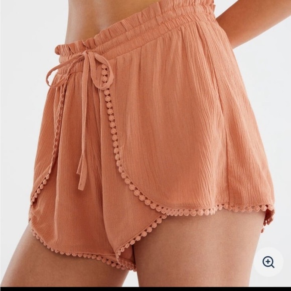 Aeropostale Pants - Aeropostale peach comfy casual shorts